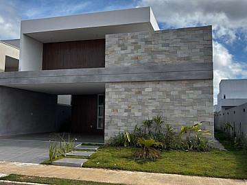 Casa no Condom�nio Filadelfo Costa